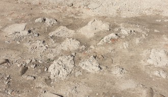 Kireška ulica - nove zgrade bez asfalta