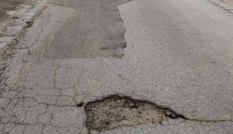 Rupe u Platonovoj ulici