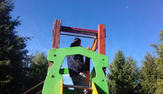 Dotrajalo igralište ni u čijoj nadležnosti