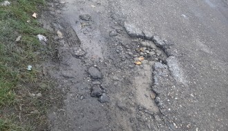 Katastrofalno stanje asfalta u Ulici Dinka Šimunovića