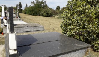 Užasno stanje Mišićanskog groblja