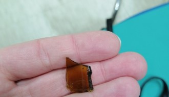 Pazi kuda gaziš-staklo je svuda!