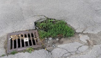 Udarne rupe u Šumskoj ulici