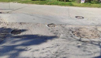Rupe na putu u Pribojskoj ulici