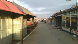 White line! Čemu služi bela linija na Buvljaku?