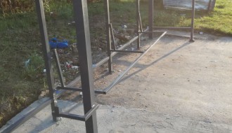 Autobusko stajalište na Velikom Radanovcu