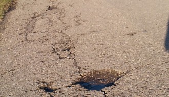 Udarne rupe u Ulici Starine Novaka