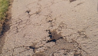 Udarne rupe u Ulici Starine Novaka