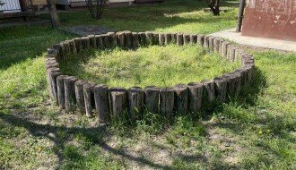 Igralište na Železničkom naselju opasno za decu