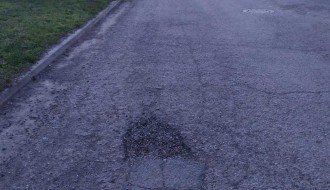 Udarne rupe u Batinskoj ulici