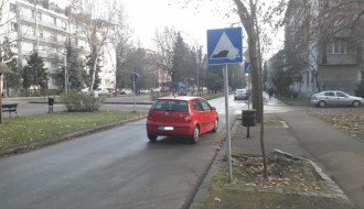 Zaobilaženje "ležećih policajaca" na Radijalcu