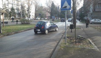 Zaobilaženje "ležećih policajaca" na Radijalcu