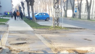 Udarne rupe u Ulici Bartola Kašića