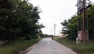 Bez trotoara u Kireškoj ulici