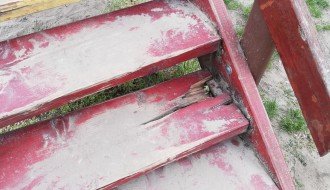 Uništeno dečje igralište u Dudovoj šumi