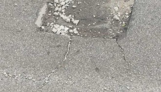 Udarna rupa u Ulici Save Šumanovića