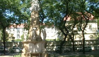 Spomenik Svetog trojstva na atraktivnijoj lokaciji