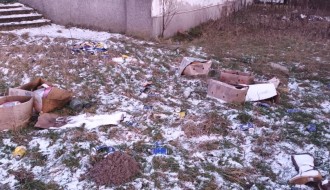 Zaostalo smeće posle jesenje akcije iz 2023. godine ()