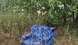 Divlja deponija - ruglo na Bajskom putu (prema Ljutovu i Tavankutu)