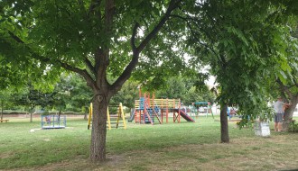 Zapušten Trg Paje Jovanovića u Aleksandrovu