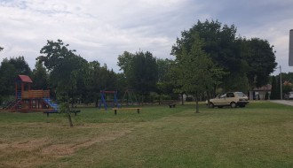 Zapušten Trg Paje Jovanovića u Aleksandrovu