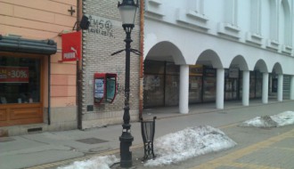 Ko će stati na kraj ruženju našeg grada? Plakati i divlje oglašavanje