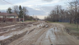 Katastrofalno stanje u Ulici Jovana Mikića