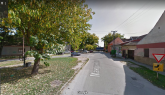 Nedostatak saobraćajnih znakova na raskrsnici kod Blaškovog križa