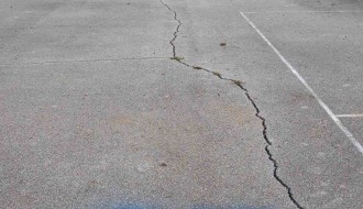 Modernizacija fudbalskog i košarkaškog terena u Malom Radanovcu