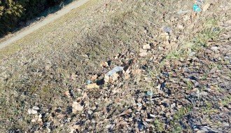 Smeće kod škole na Bikovu