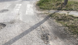 Rupe na putu - Mali Bajmok