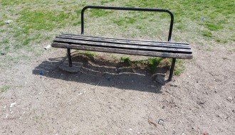 Igralište pored škole na Radijalcu nikad prljavije i opasnije!