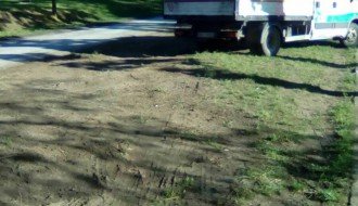 Divlja deponija pored igrališta na Paliću