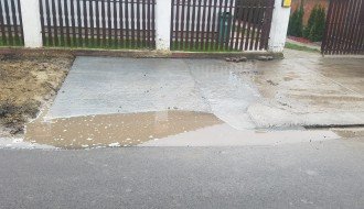 Loše urađen put u Mačvanskoj ulici