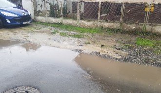 Loše urađen put u Mačvanskoj ulici