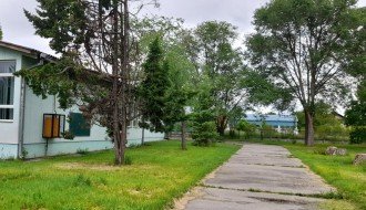 Škola u Malom Bajmoku postala mesto za ispašu