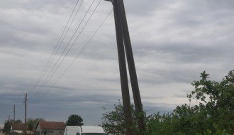 Nagnuta bandera elektrovoda u Jorgovanskoj ulici