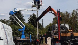 Nagnuta bandera elektrovoda u Jorgovanskoj ulici