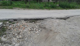 Neasfaltirana ulica Radoja Vujoševića