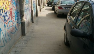 Trotoar u ulici Age Mamuzića