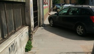 Trotoar u ulici Age Mamuzića