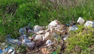 Nesavesno odlaganje otpada kod nekadašnjeg mosta na Y kraku