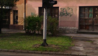 Da li neko kontroliše putnu signalizaciju u Subotici?