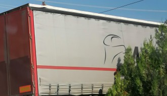 Šleperi u malim ulicama (Ive Senjanina, Kordunaška i 15. aprila)