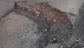 Opasne rupe u ulici Miloša Obilića