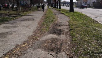 Biciklistička staza na Prozivci u veoma lošem stanju