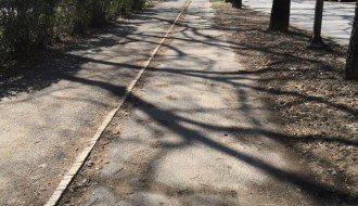 Biciklistička staza na Prozivci u veoma lošem stanju