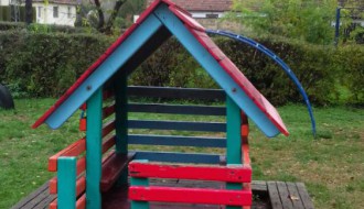 Dečije igralište u Aleksandrovu