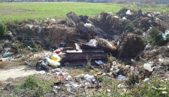 Otpad na Kerskom groblju