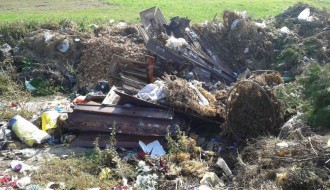 Otpad na Kerskom groblju